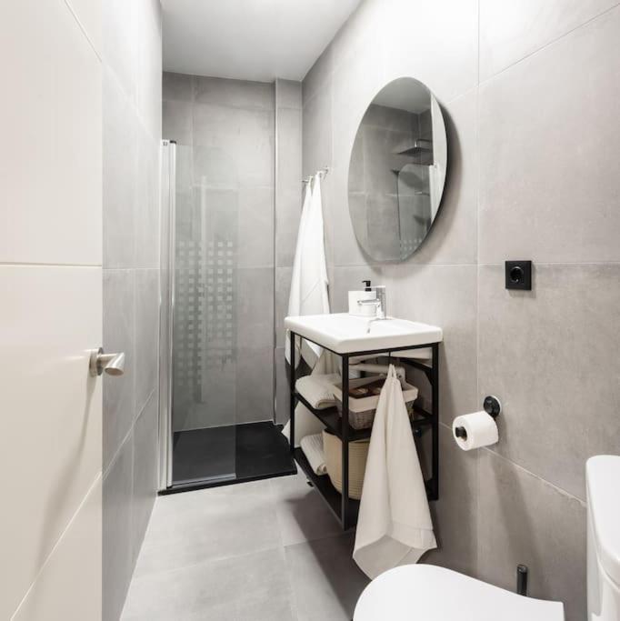 Mia Suite. Center Of Sevilha Exterior foto