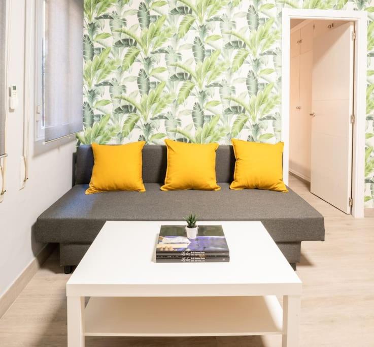 Mia Suite. Center Of Sevilha Exterior foto